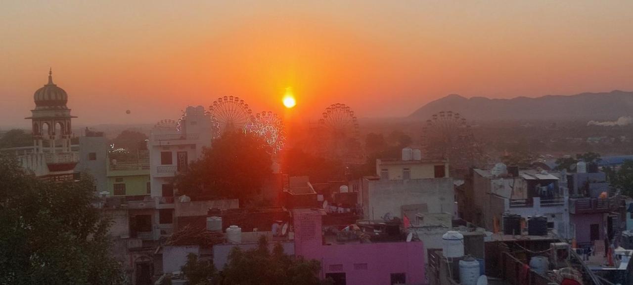 Suri Guest House Pushkar Exterior foto